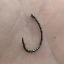 Load image into Gallery viewer, 20PCS PTFE Coated High Carbon Stainless Steel Barbed hooks Carp Fishing Hooks Curved Wide Gape Micro Barbed Barbless Carp Hook
